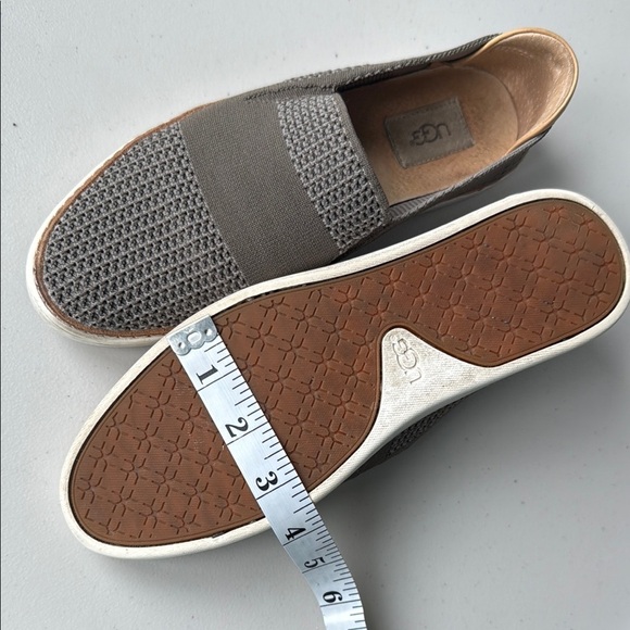 UGG Army Green Sammy Slip-On Shoes - Picture 15 of 16